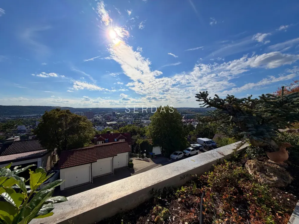 Furnished Rental | Living Above Leonberg, Spacious 200 m² Residence with Panoramic Terrace