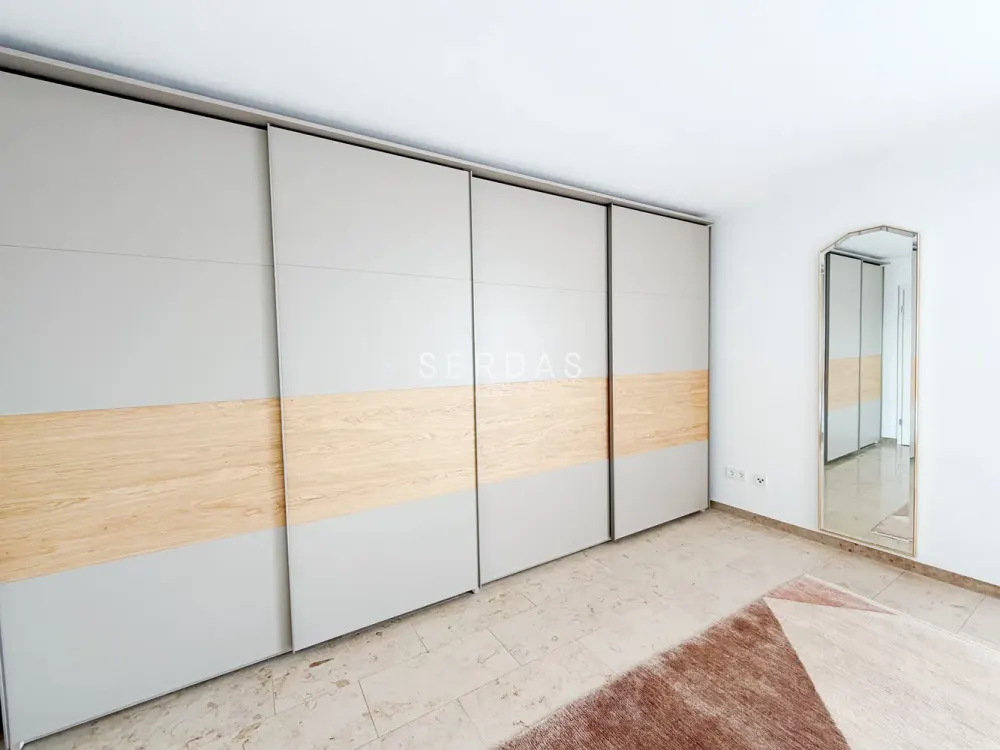 Furnished Rental | Living Above Leonberg, Spacious 200 m² Residence with Panoramic Terrace
