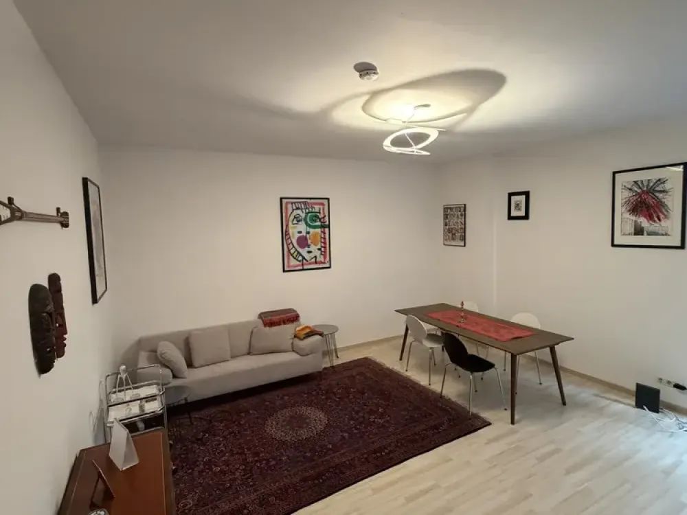 Befristet & möbliert in Berlin-Charlottenburg, ab sofort verfügbar