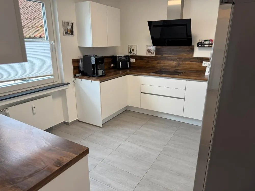 Moderne 4-Zimmer Wohnung (95m2) nahe Ahnepark