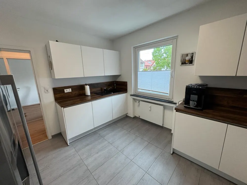Moderne 4-Zimmer Wohnung (95m2) nahe Ahnepark