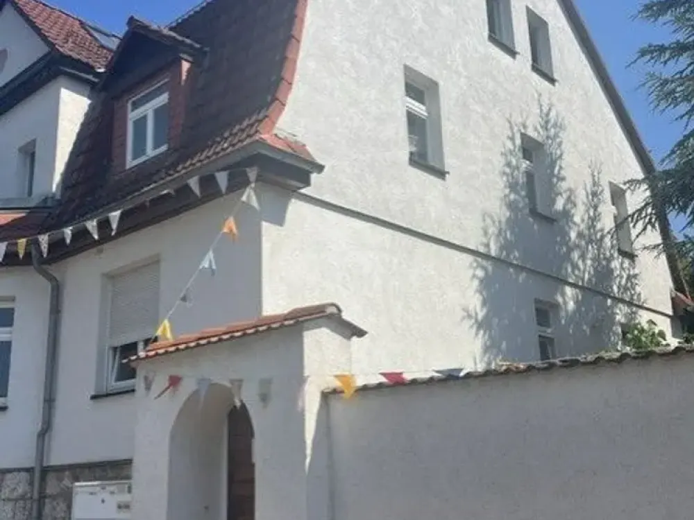 Gemütliche 3-Raum-Wohnung im Dachgeschoss in ruhiger Lage in Riethnordhausen