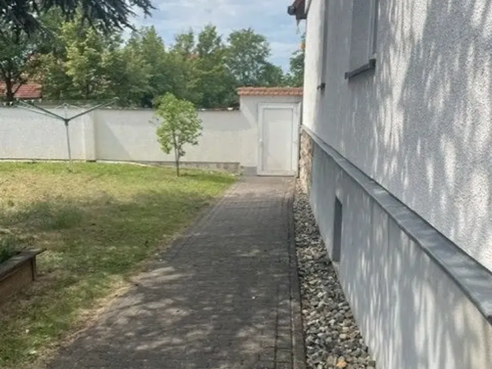 Gemütliche 3-Raum-Wohnung im Dachgeschoss in ruhiger Lage in Riethnordhausen