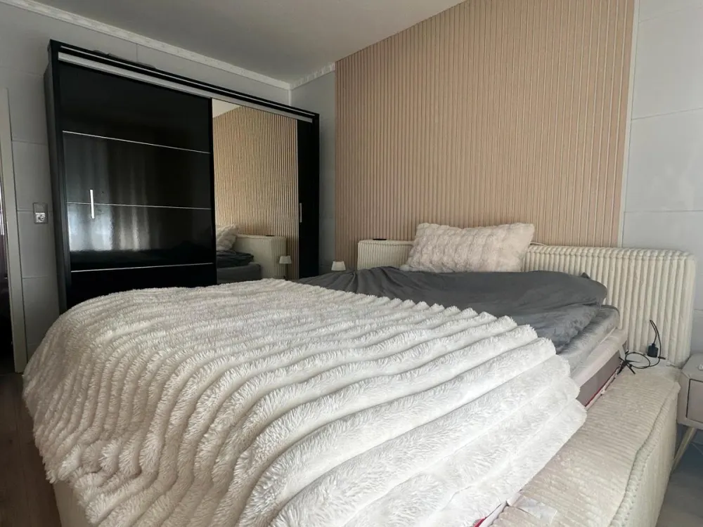 AUSSCHLIESSLICH TAUSCHWOHNUNG !! (min. 3 Zimmer)