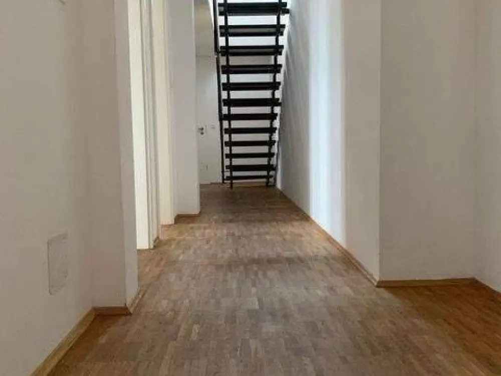 Südstadtliebhaber aufgepasst! Exklusive 4 Zimmer Maisonette Wohnung Nbg.