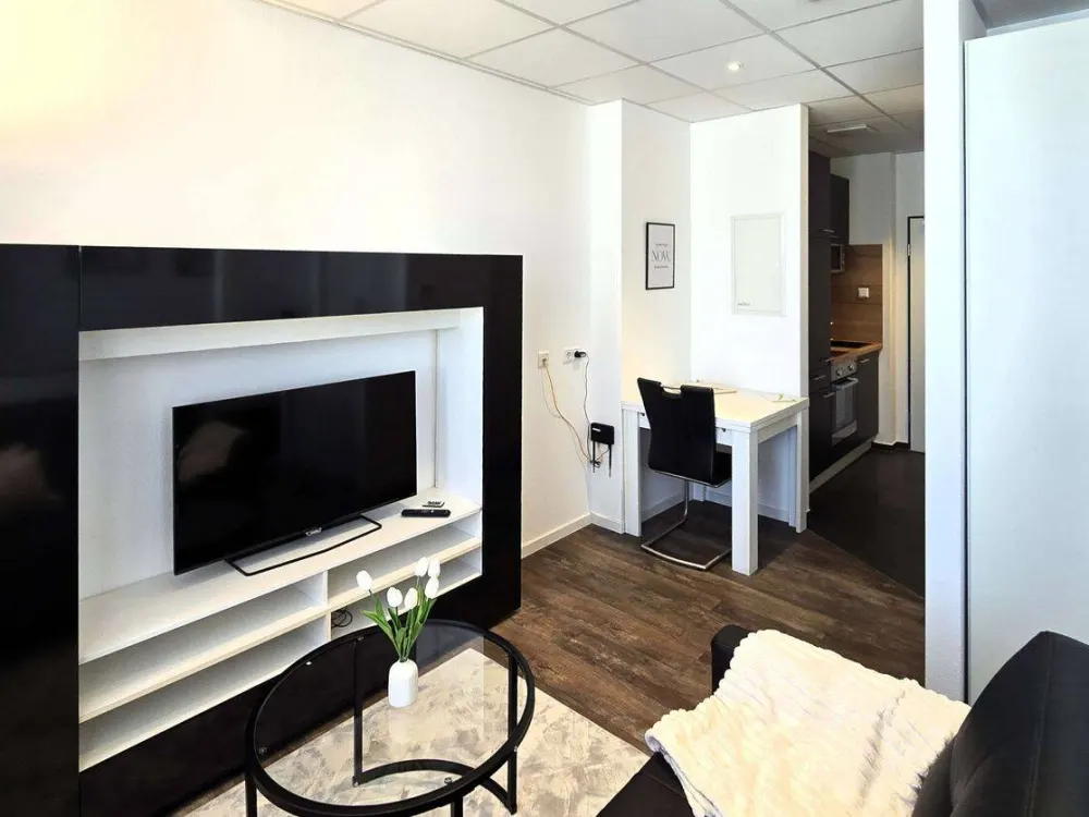 Komfortables 1-Zimmer Apartment, möbliert & komplett ausgestattet, zentral in Niederrad