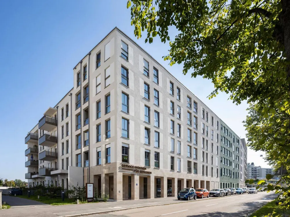 Service-Wohnen für Senioren: Großzügige 2-Zimmer-Wohnung im LUITPOLDVIERTEL