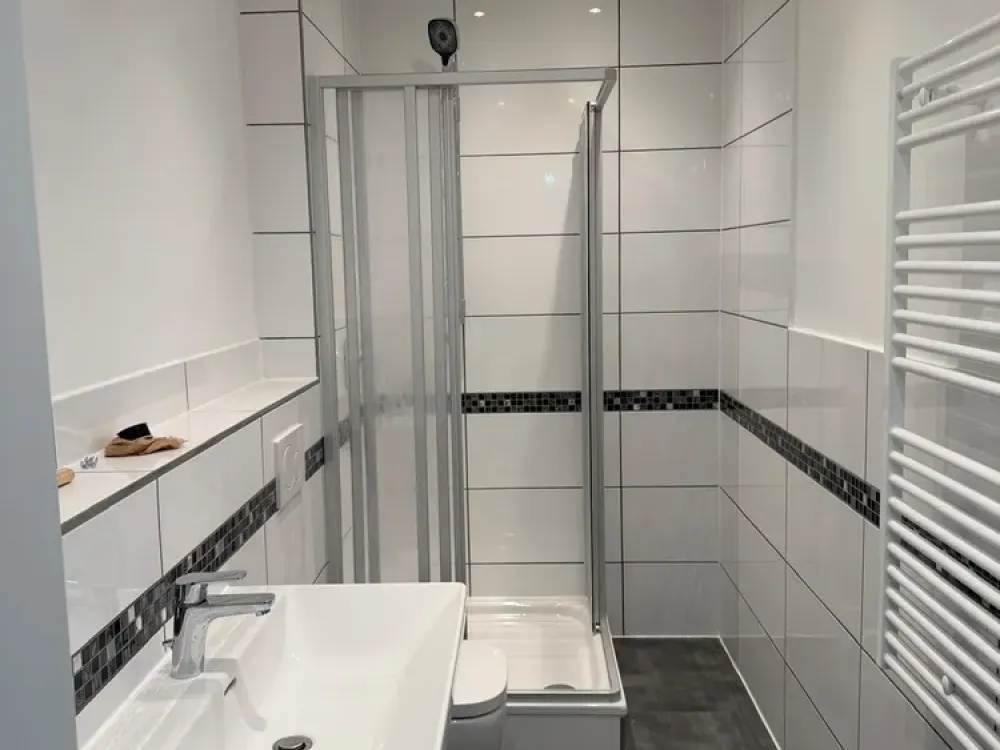 Traumhafte Maisonette-Wohnung mit großzügigen Terrassen in Düsseldorf-Heerdt