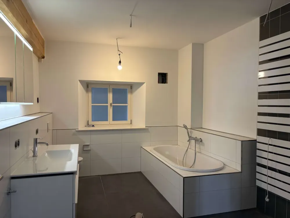 Hochwertige 2 ZKB mit Terrasse in bester Altstadtlage