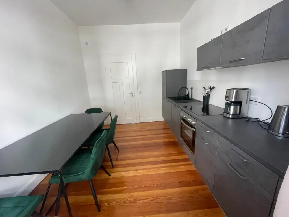 Komplett Möbelierte 1ZKB Wohnung am Rotenbühl