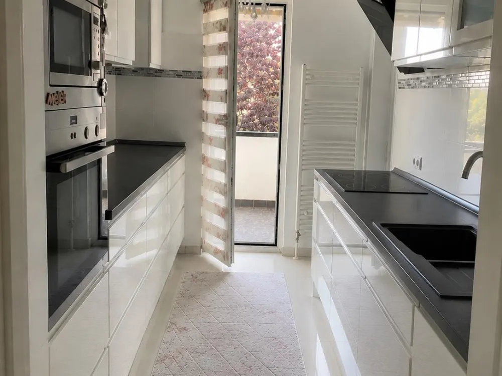 Wohnung mit sonnigem Balkon