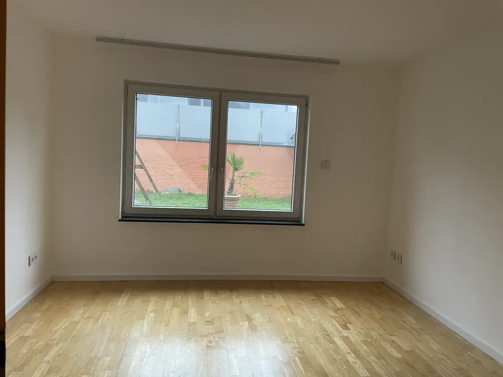 Schöne und ruhige Wohnung mit Küche am Rande des Naturschutzgebiets