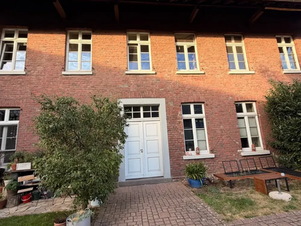 Renovated 2-Room Apartment in Grevenbroich