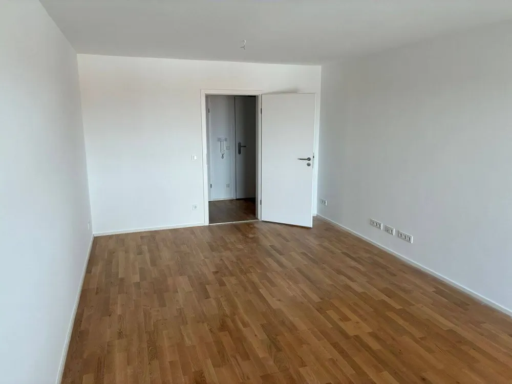 Zentral in Pasing 6. Stock: 3-Zimmer-Wohnung mit Balkon in München-Bäckerstraße