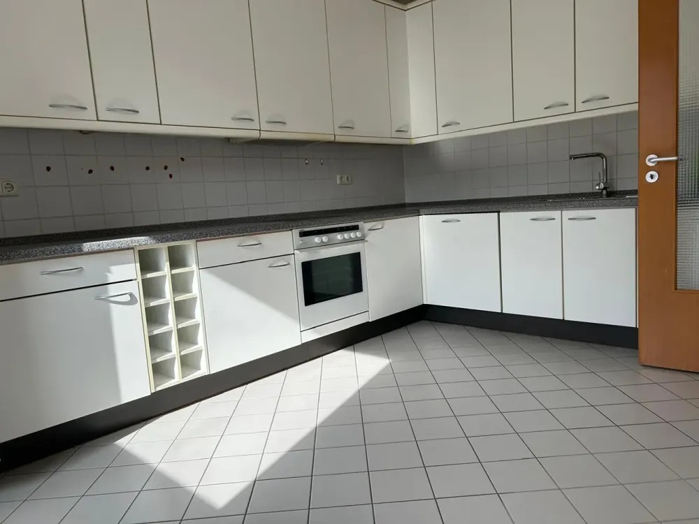 3 Zi WG Leipzig - Mitte, Tiefgarage incl., Balkone, sehr ruhig, komfortabel in Opernnähe