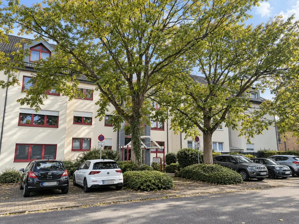 Helle 2-Zimmer-Wohnung mit Terrasse in ruhiger Lage von Bergisch Gladbach-Hebborn