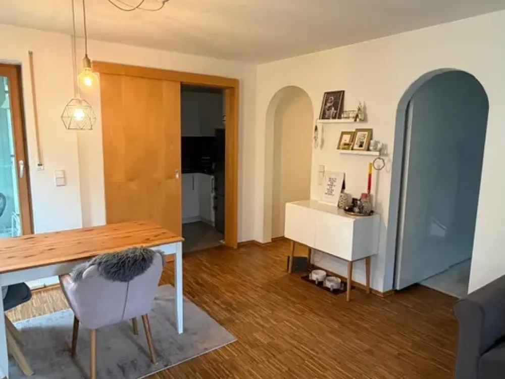 Möblierte 1,5-Zimmer-Wohnung zur UNTERVERMIETUNG in Taufkirchen