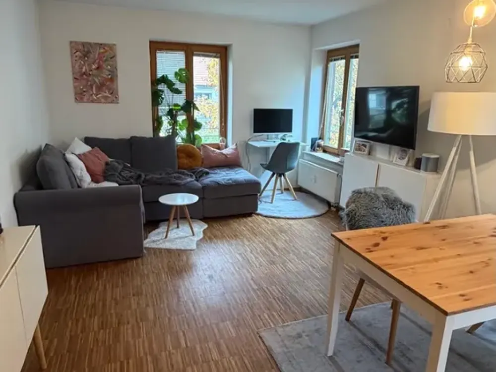 Möblierte 1,5-Zimmer-Wohnung zur UNTERVERMIETUNG in Taufkirchen