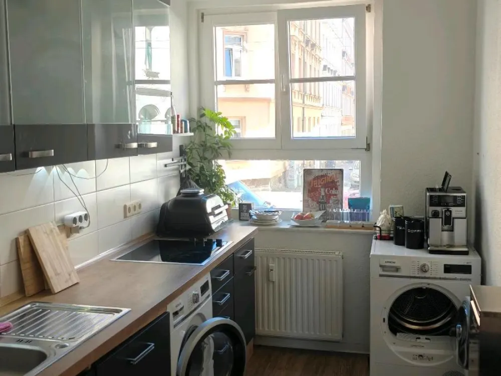 Moderne 3 Zimmer Wohnung mit Homeoffice und Balkon