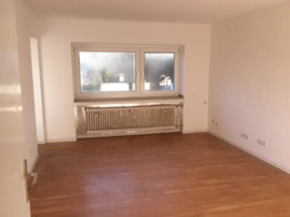 Für Singles oder Paare: 2-Zimmerwohnung in KRE-Linn