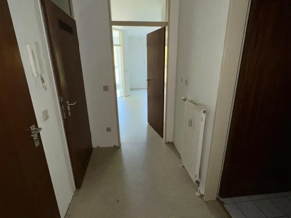 *Wird noch Renoviert* Schönes Apartment mit Balkon
