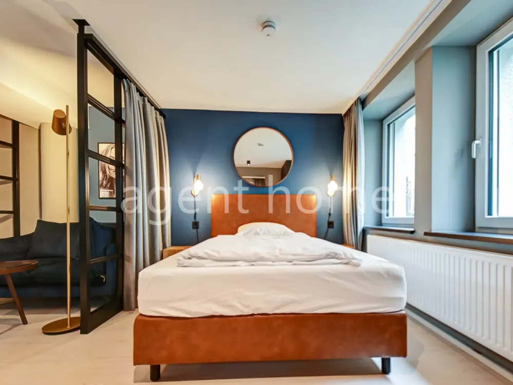 FURNISHED - METROPOLITAN LIVING - Boutique Apartment in Trendy Residential Quarter