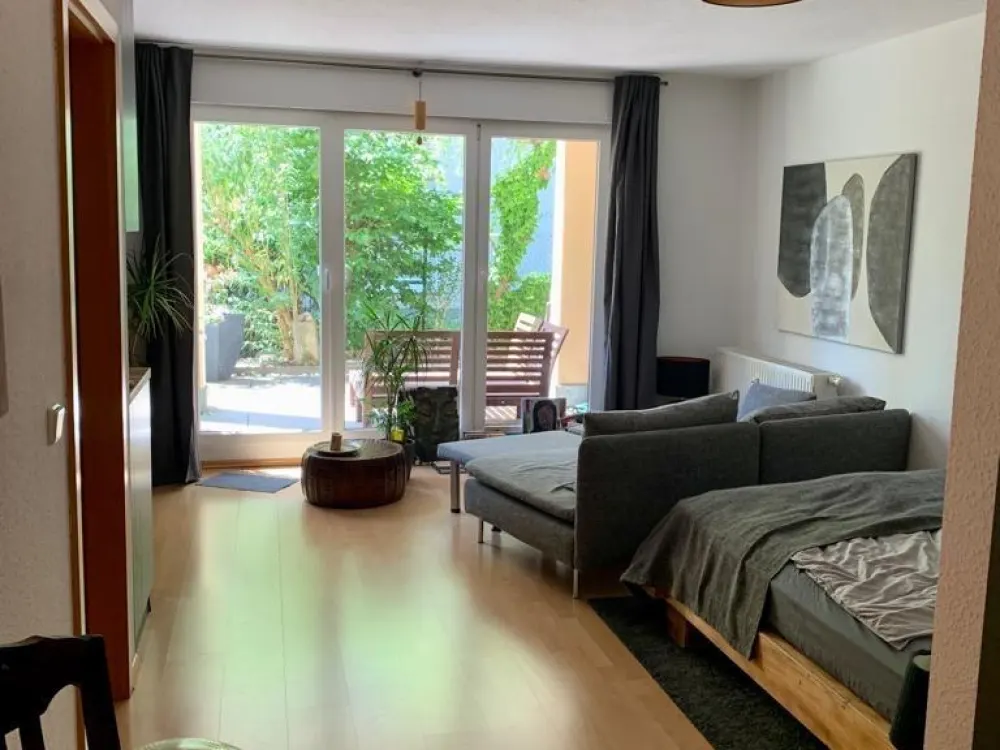 Wohnung mit Terrasse Untermiete ab 1.10. Nähe Uniklinik