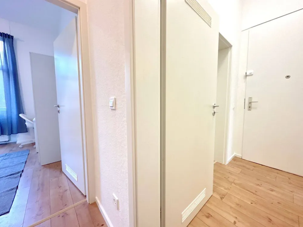 ?? Zimmer frei in moderner WG - Rat-Beil-Straße 25, Frankfurt am Main! - FH Frankfurt