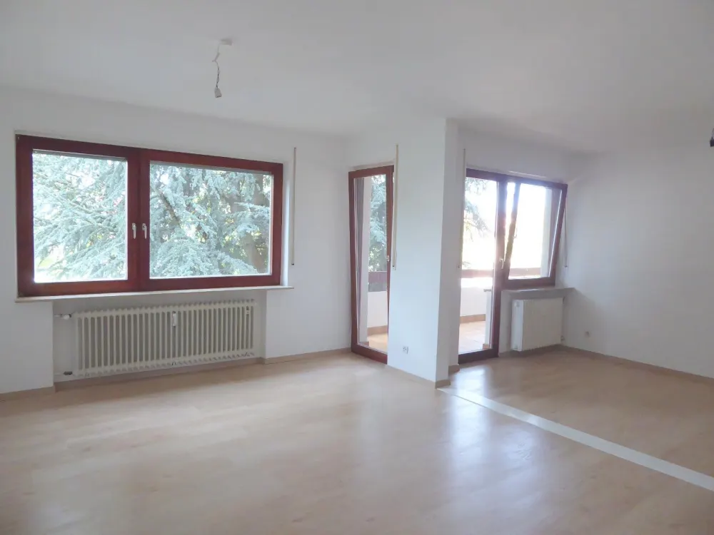 3-Zimmerwohnung mit 2 Balkonen in Leinfelden in Waldnähe
