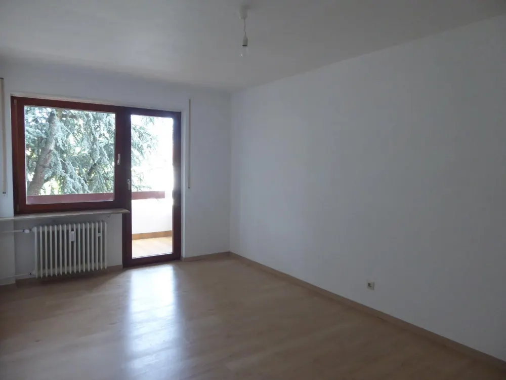 3-Zimmerwohnung mit 2 Balkonen in Leinfelden in Waldnähe