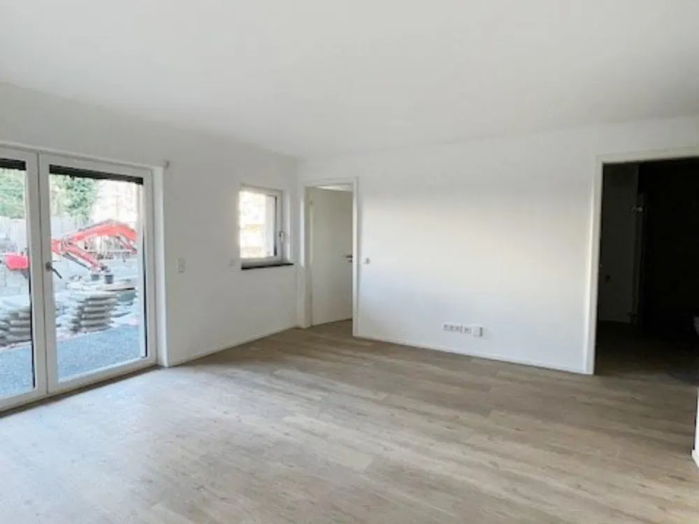 Gemütliche Terrassenwohnung mit Einbauküche - UMZUG in den NEUBAU!