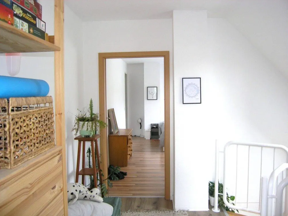 4-Zimmer-Maisonette-Wohnung mit Loggia und Tiefgaragen-Stellplatz