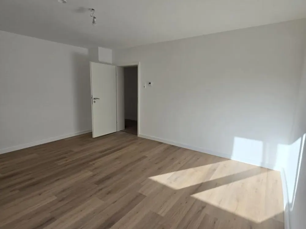 Für WG, Paare oder Familien: Sanierte 2-Zimmer-Whg mit Einbauküche in der Südweststadt