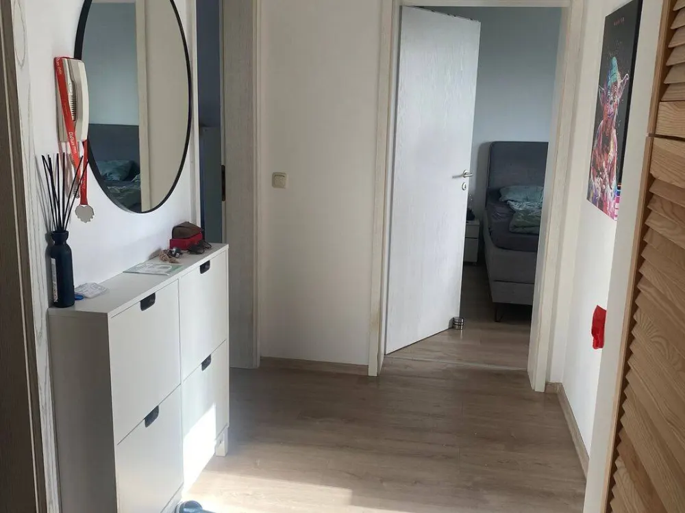 Schöne helle 2-Zimmer-Wohnung (Nachmieter gesucht)