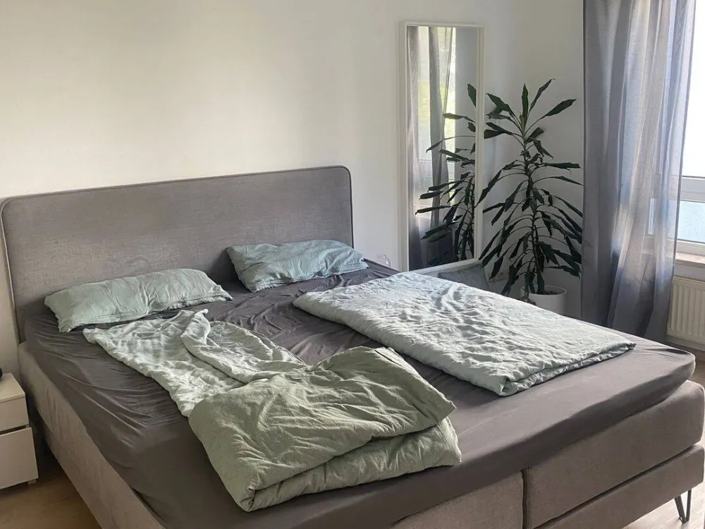 Schöne helle 2-Zimmer-Wohnung (Nachmieter gesucht)