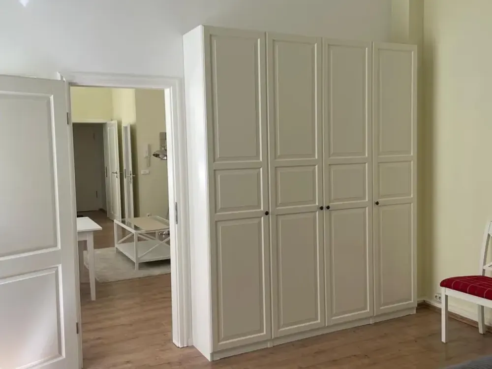 Bright and modern 2-room apartment, fully furnished