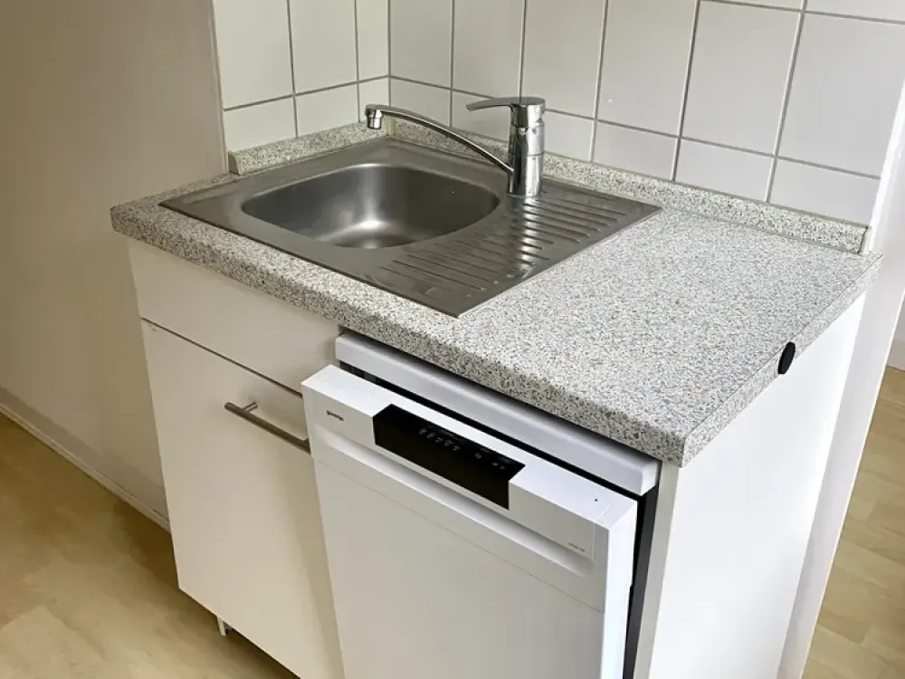 Charmante 2-Zimmer-Wohnung in ruhiger Lage am Eilbekkanal HH