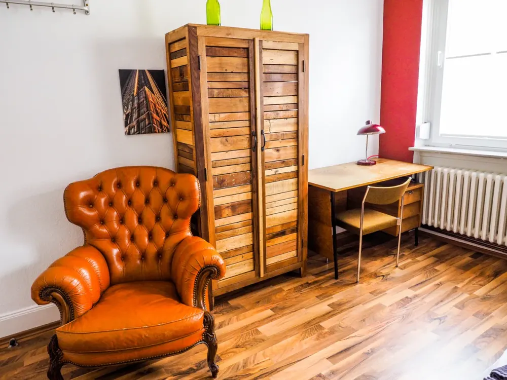 Your temporary business home, Comfortable room