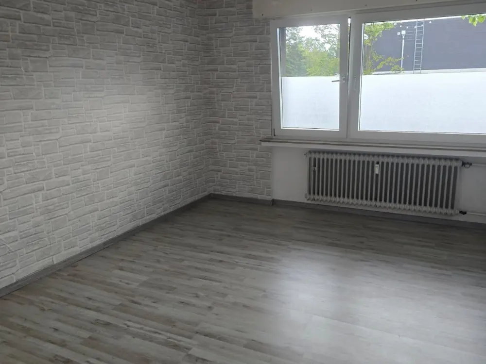 Wohnung mit Balkon oin Brenschede