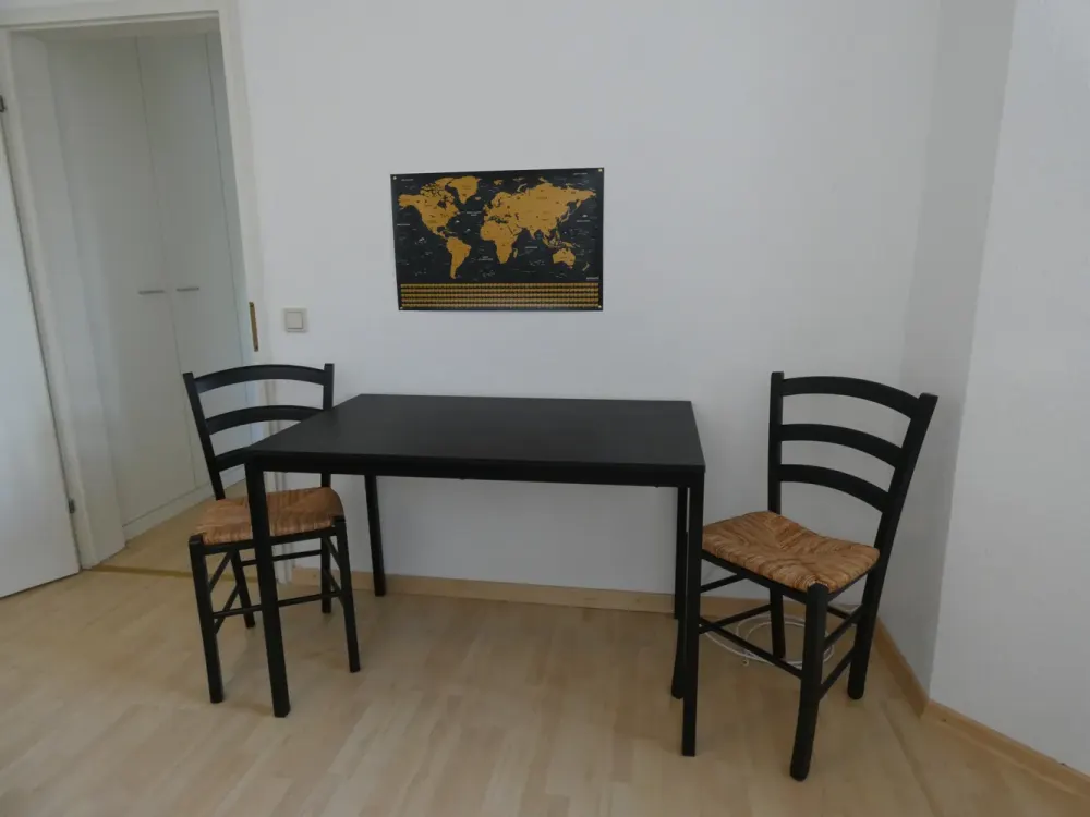 Noch 1 Zimmer einer wunderschönen Wohn-WG für 2 männliche Studenten