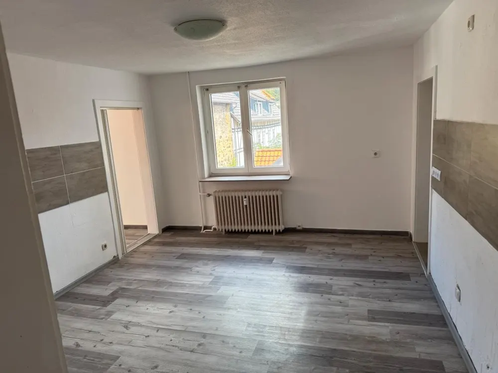 3 Zimmer Küche Bad in Zierenberg