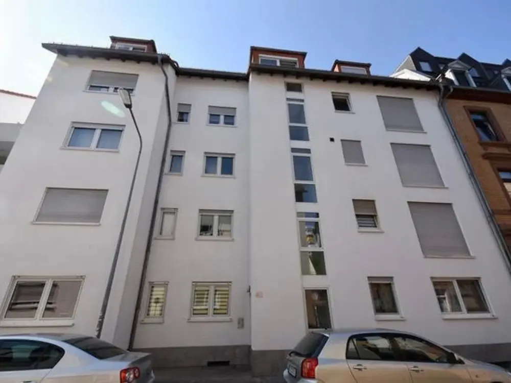 1-Room Apartment in Frankfurt/Niederrad Seeks New Tenant!