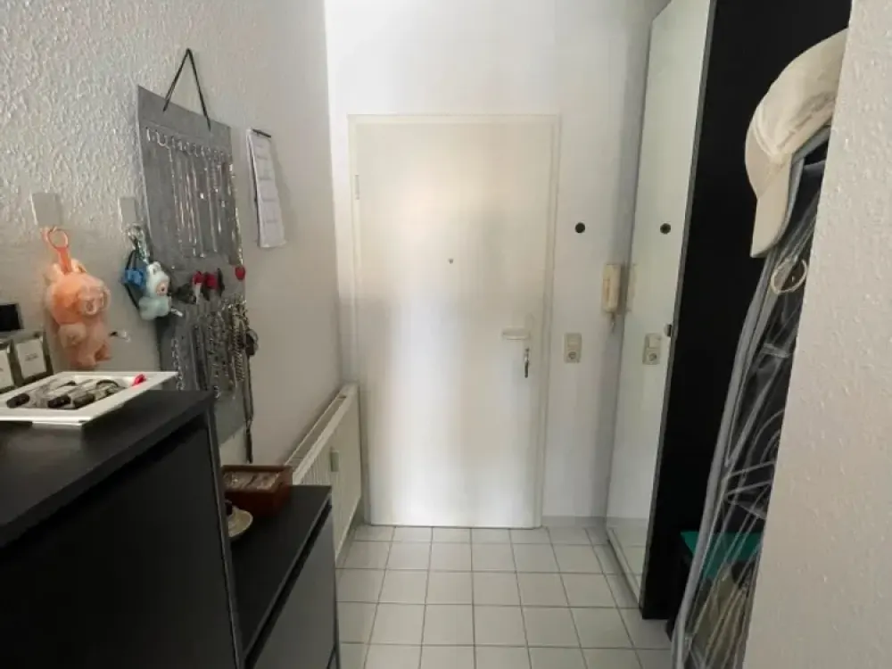 1-Room Apartment in Frankfurt/Niederrad Seeks New Tenant!