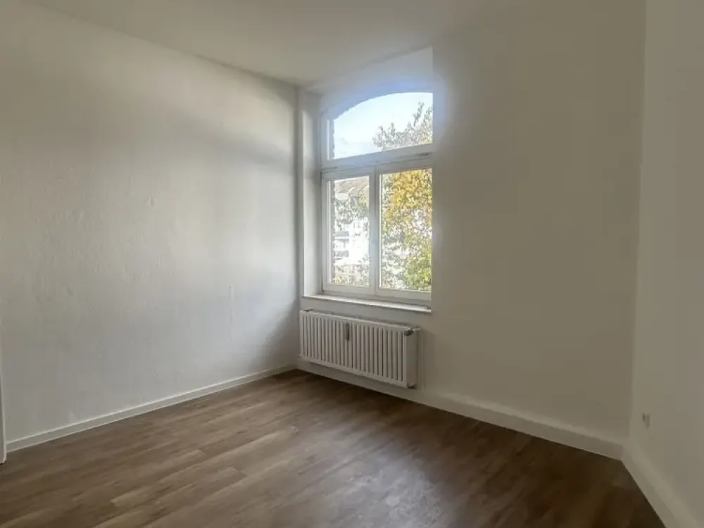 Urban Hideaway Mülheim: Quiet Oasis on the 2nd Floor, Where Vibe Meets Absolute Silence!