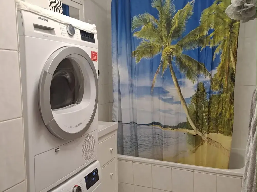 Practical 3-Room Apartment with Balcony in Langenhagen