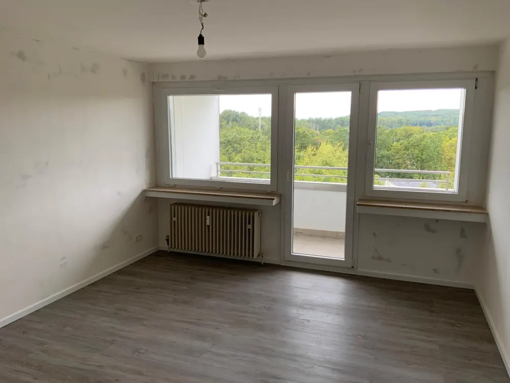 97019/119 Modernisierte 3-Zimmer-Wohnung mit Balkon und Weitblick in Erkrath