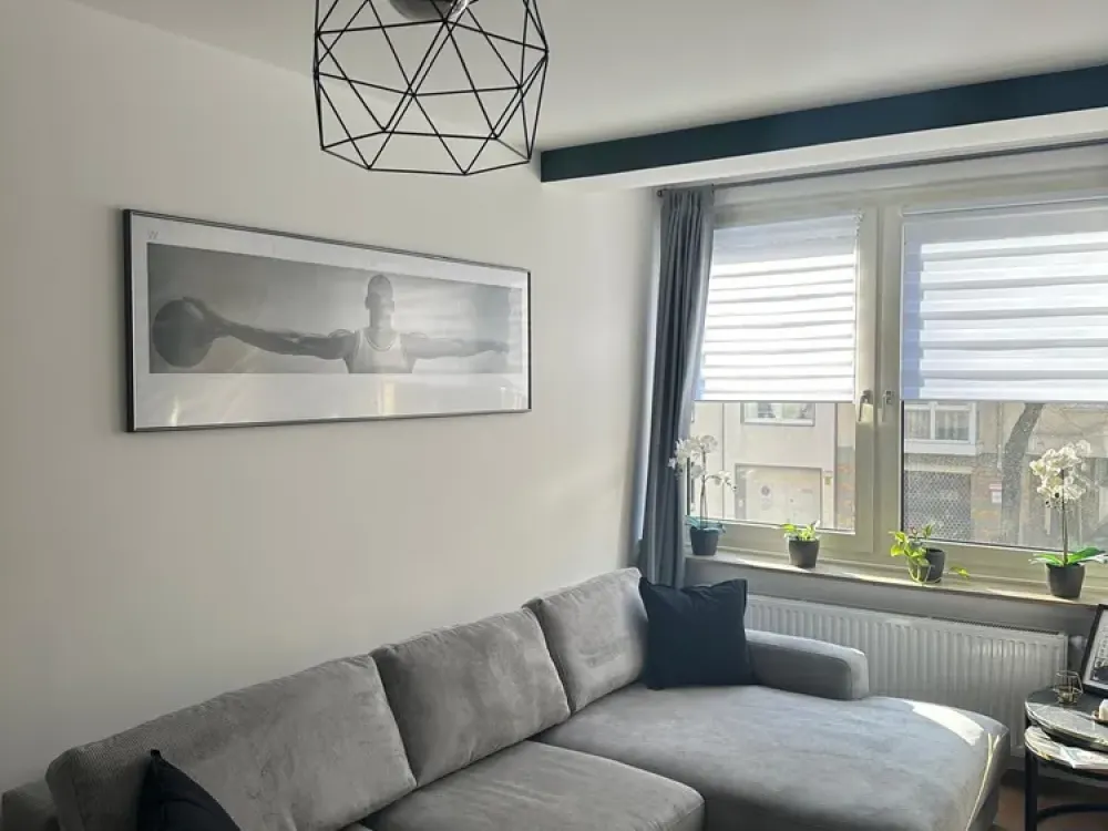 Helle 2-Zimmer-Wohnung mit Balkon & separater offener Küche | Zweitbezug nach Renovierung