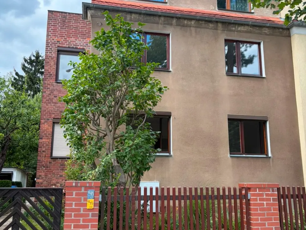 Helle 2-Zimmer-Wohnung mit Garten in Dresden
