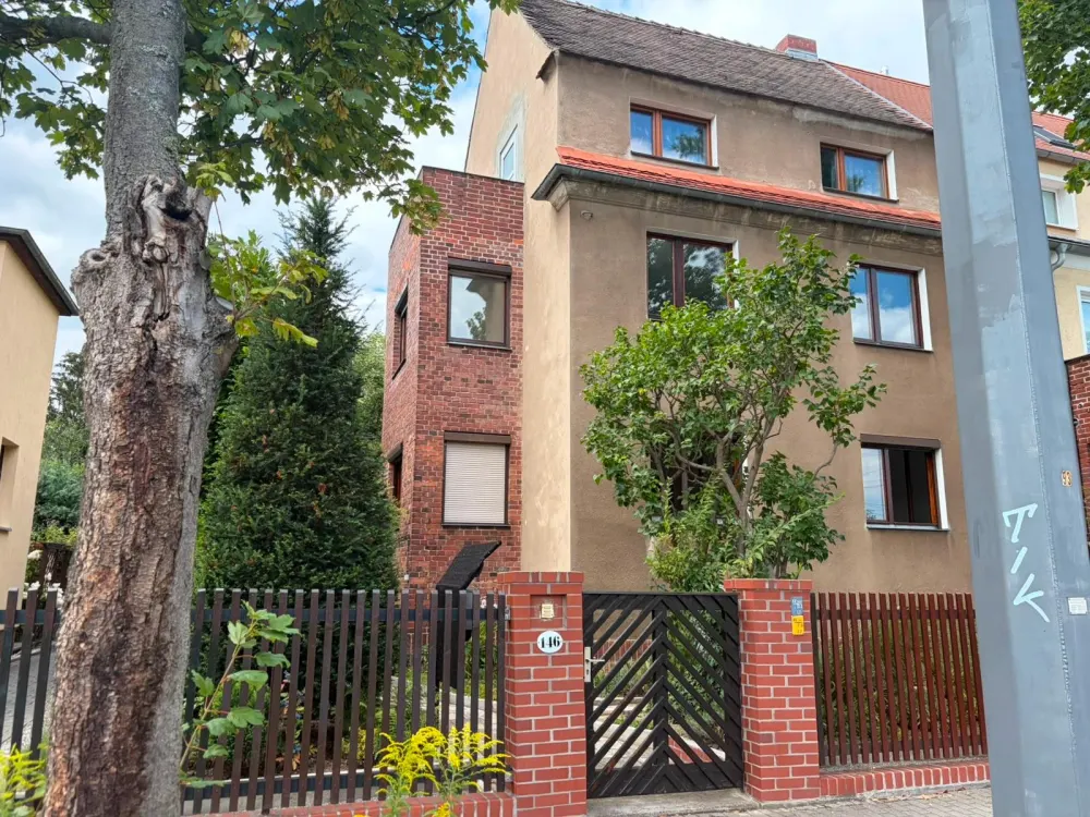Helle 2-Zimmer-Wohnung mit Garten in Dresden