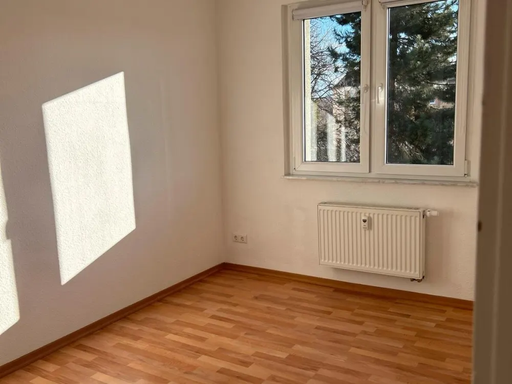 Nachmieter | 2 Raum Wohnung in Leipzig-Knautkleeberg